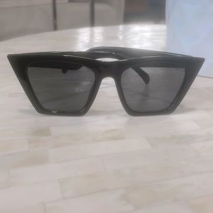 Black Stylish Shades